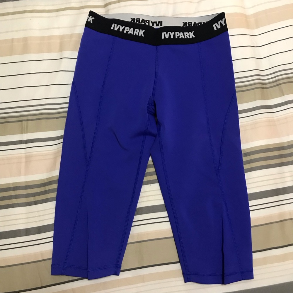 IVY PARK Crop Capris